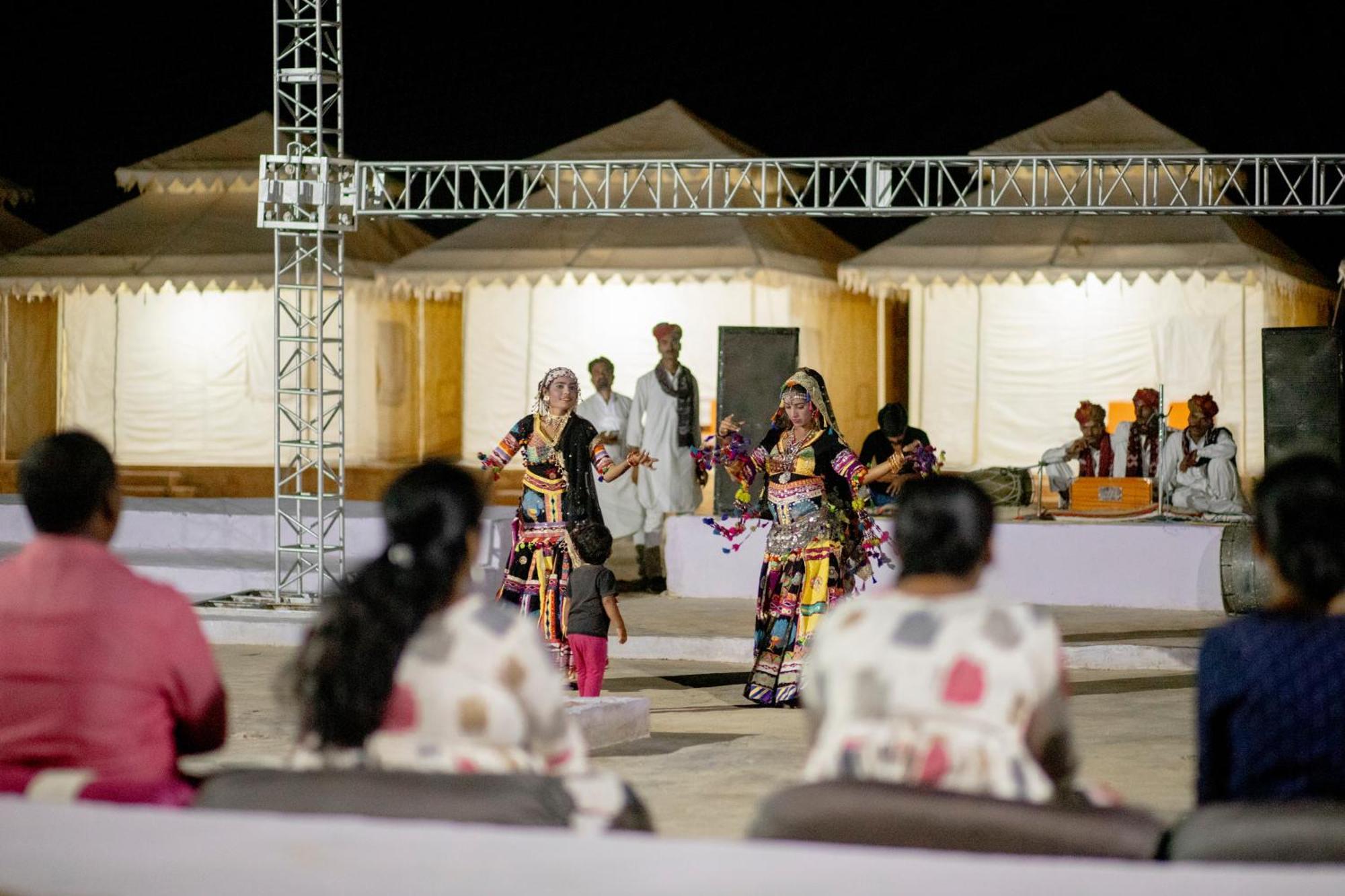 Desert Overnight Camp & Resort Dzsaiszalmer Kültér fotó