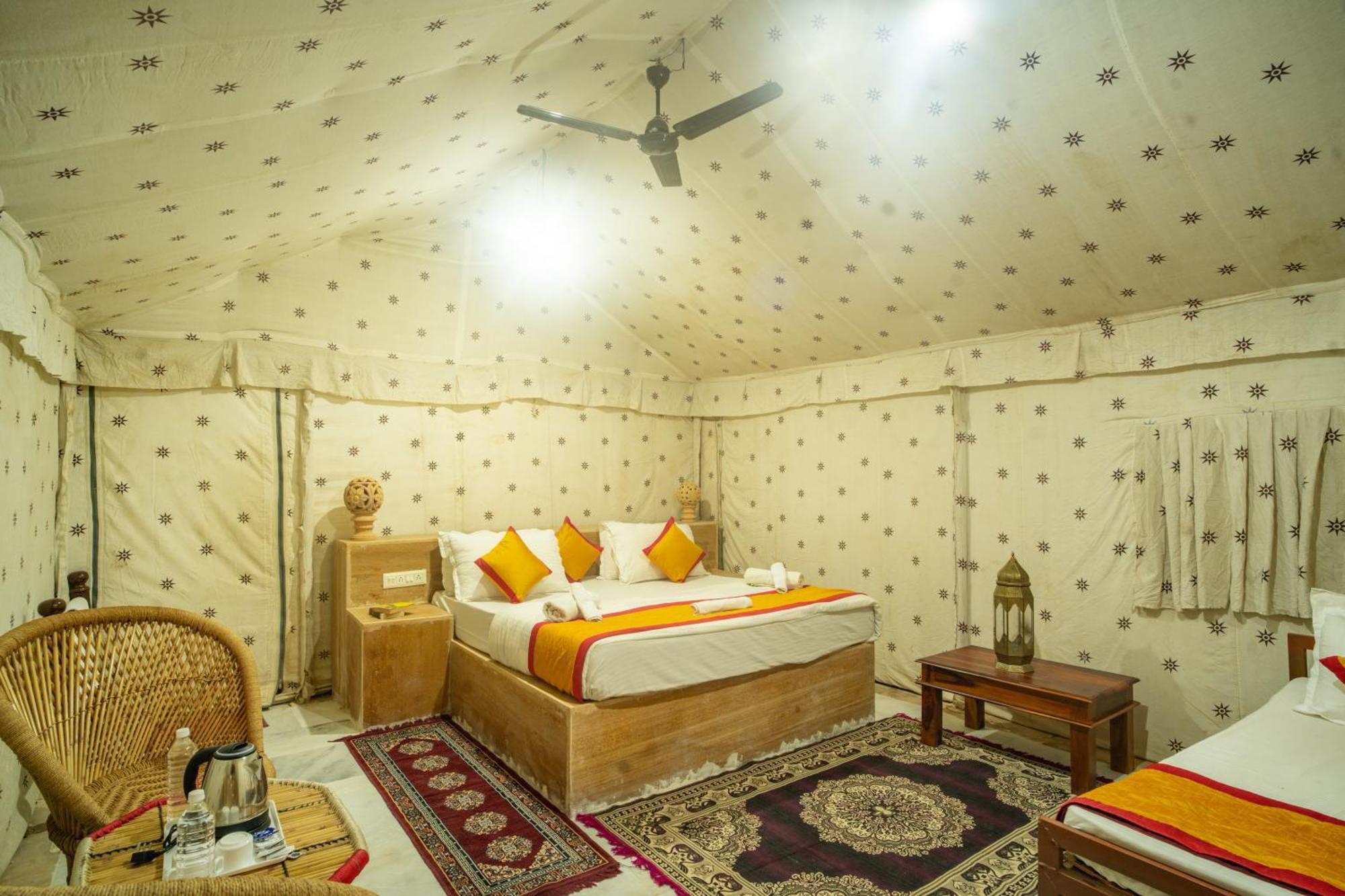 Desert Overnight Camp & Resort Dzsaiszalmer Kültér fotó