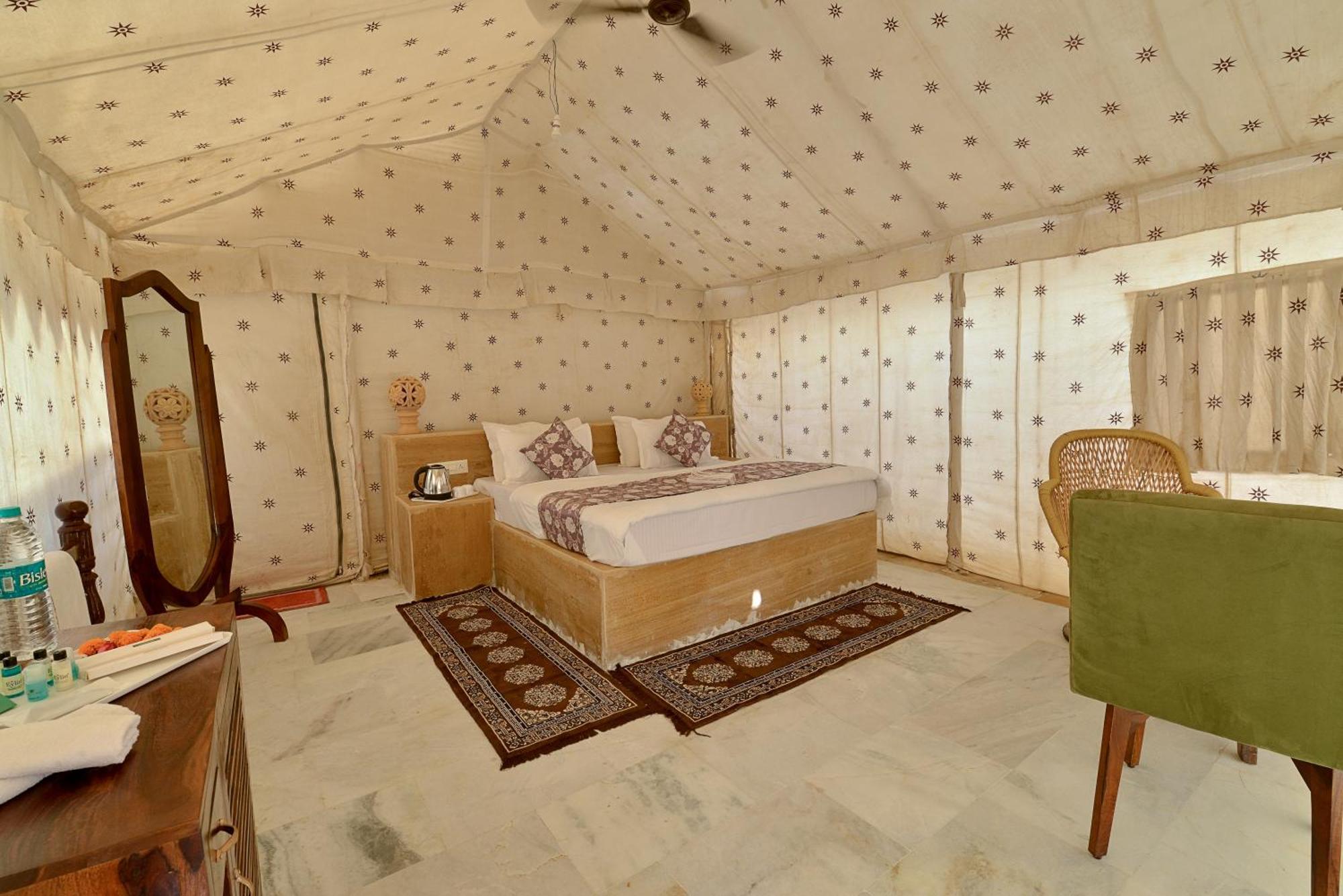 Desert Overnight Camp & Resort Dzsaiszalmer Kültér fotó