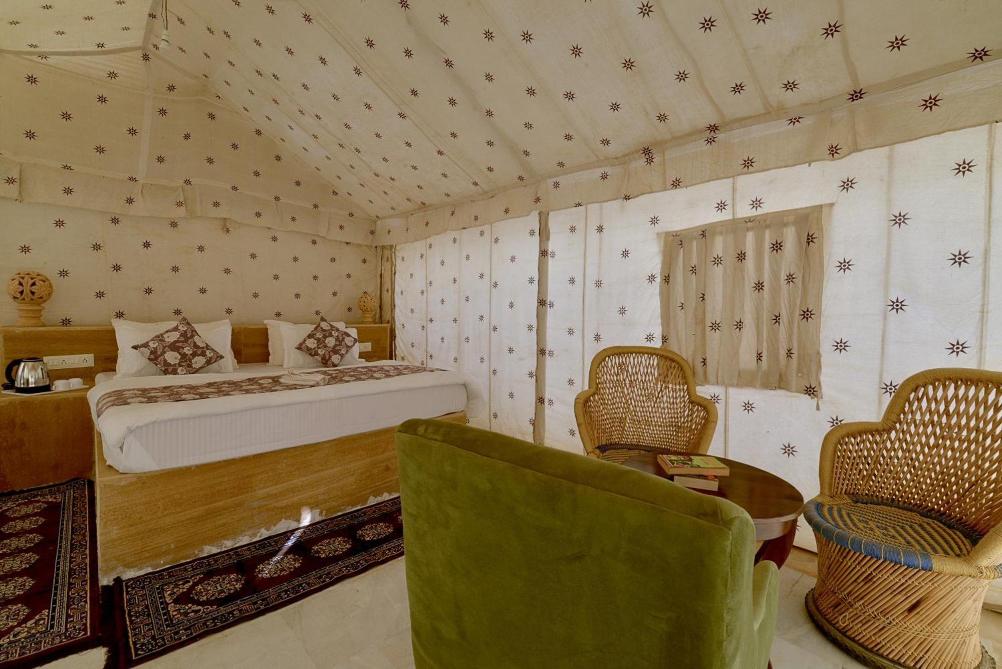 Desert Overnight Camp & Resort Dzsaiszalmer Kültér fotó